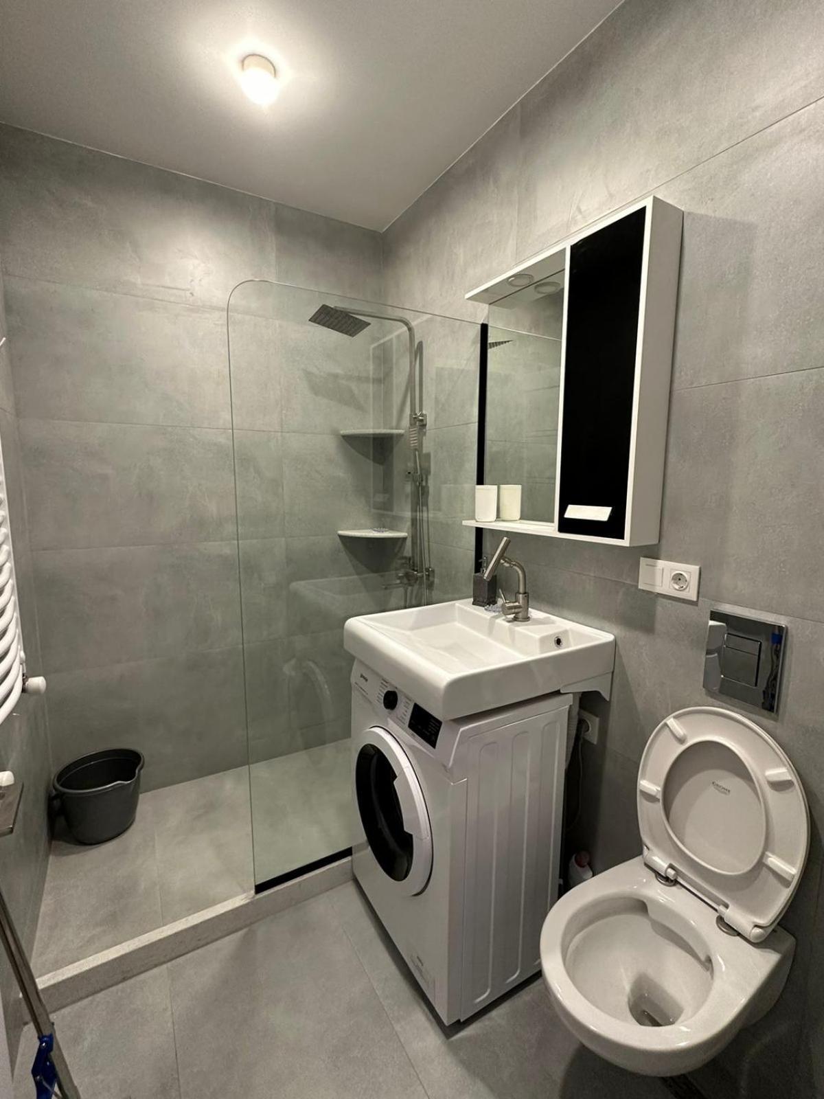 Apartment In The Center Of Tbilisi ภายนอก รูปภาพ